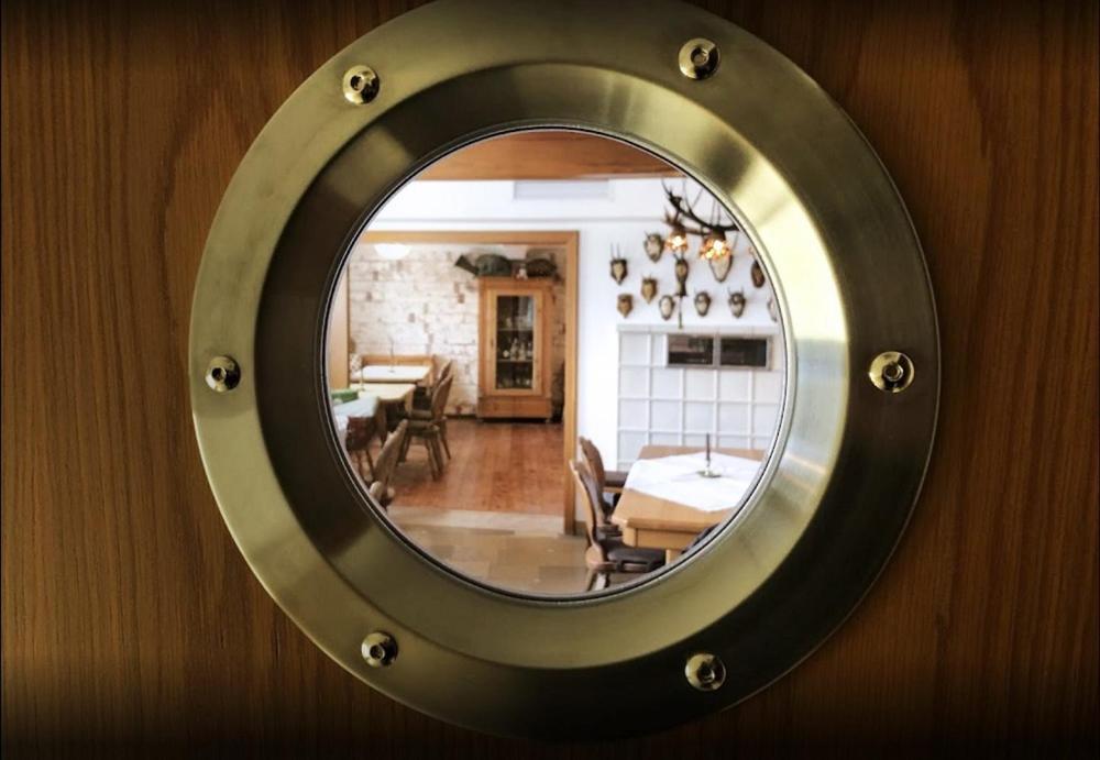 Gasthof Zum Schiff Obereisenheim Dış mekan fotoğraf